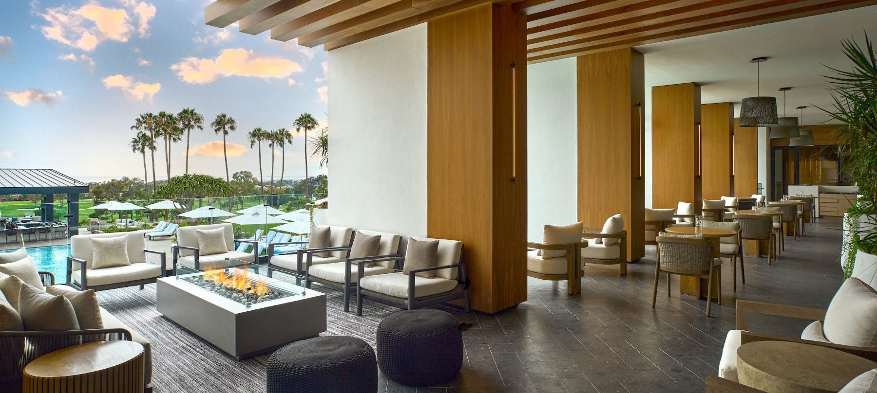 California coastal cuisine view restaurant lounge